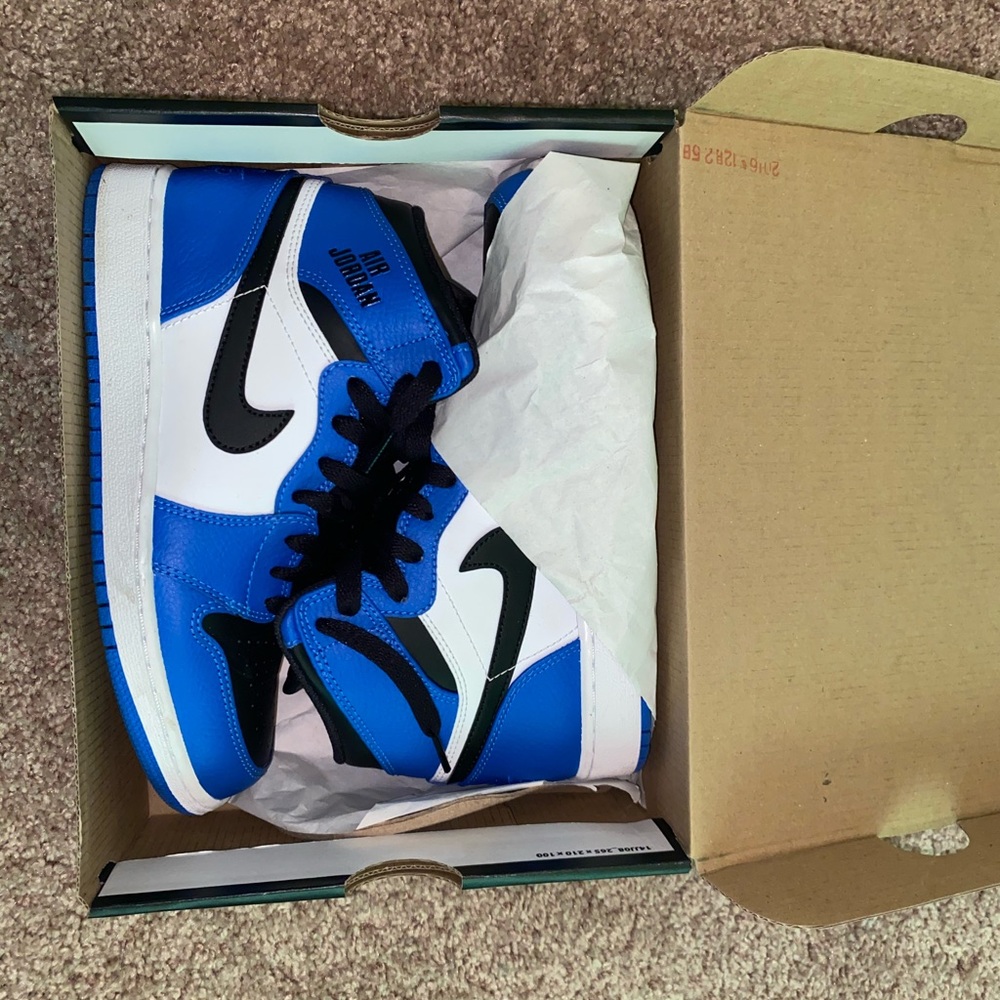 Air Jordan 1 Retro High BG 'Soar'